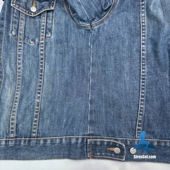 1059 J.Crew Classic Denim Jacket - Size S - Blue - Picture 12 of 15